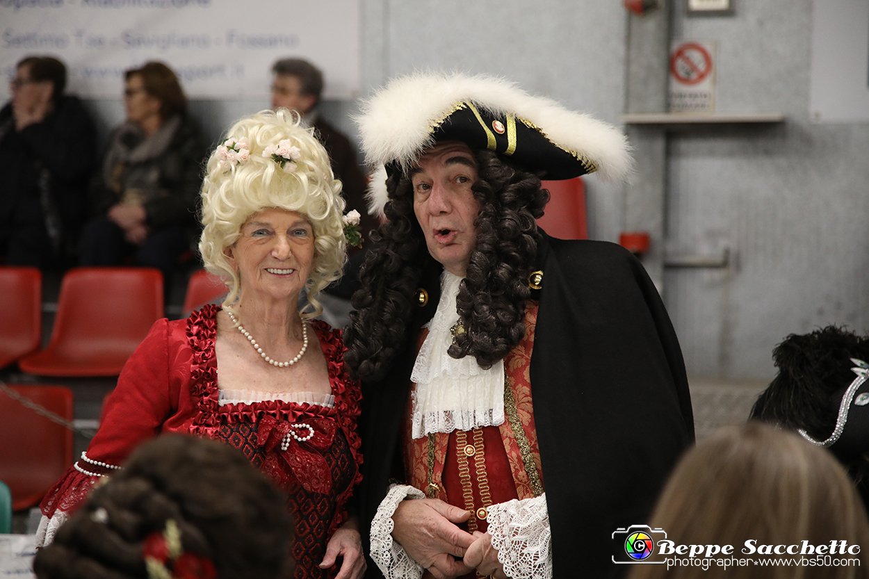 VBS_4398 - Investitura Re Peperone e Bela Povronera Carnevale di Carmagnola 2024.jpg